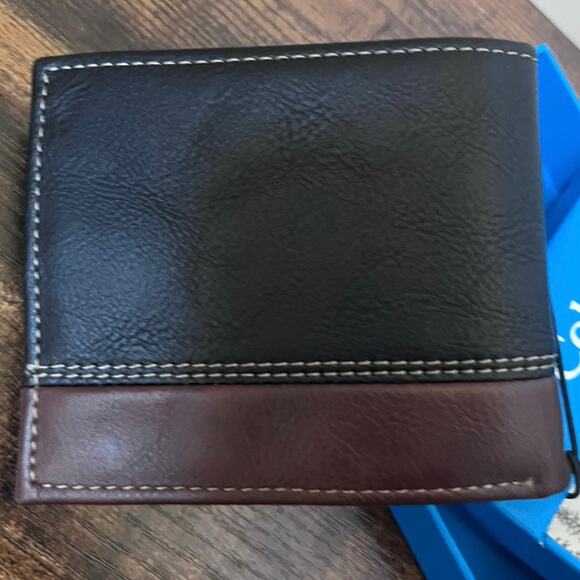 Columbia Men’s New Black Brown Leather Bifold Wallet Style 31CP220050 - Picture 2 of 12